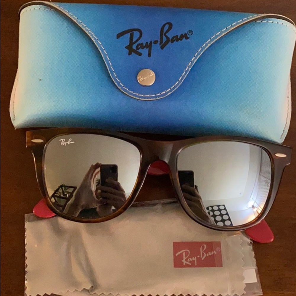 RayBan Wayfarer Sunglasses
